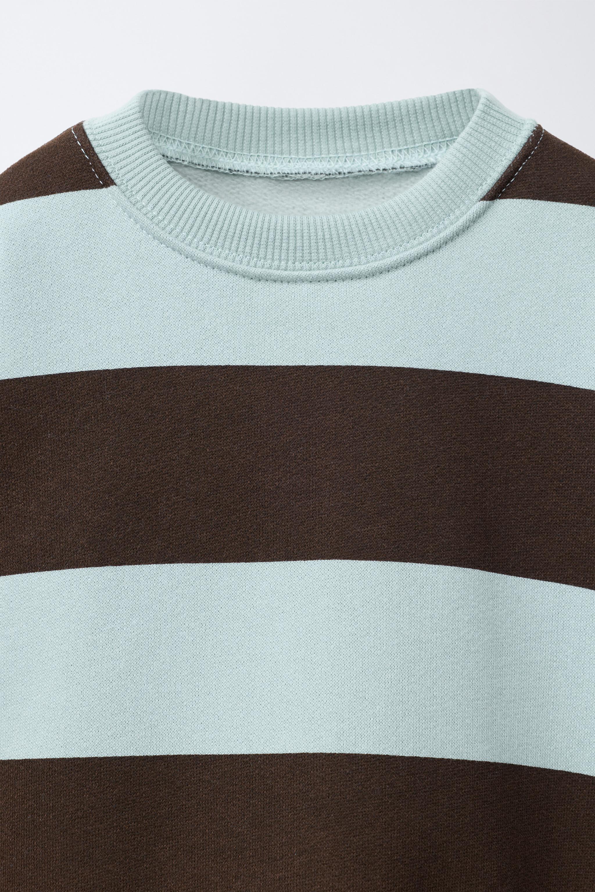STRIPED SWEATSHIRT